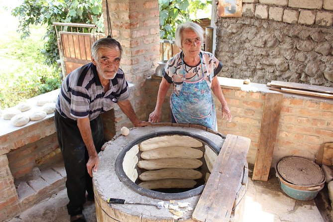 Private 4 days Food & Wine and Sightseeing tour to Kakheti, Kazbegi, Mtskheta. - Day 1: David Gareja, bread ovens, and Sighnaghi