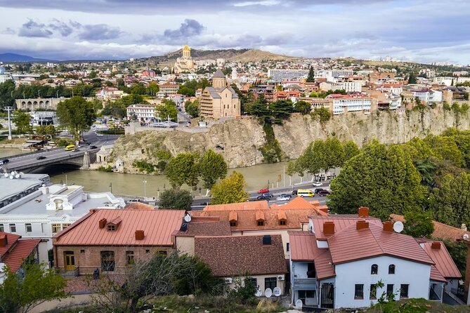 Private 7-Day Tours & Transfers from Tbilisi to Top Georgia Spots - What the $700 price really covers