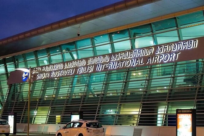 Private airport - city transfer Tbilisi - Best For Families, First Arrivals, and Small Groups