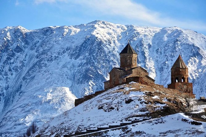 Private day tour in Kazbegi (Stepantsminda) - The Friendship Monument and its broad mountain view