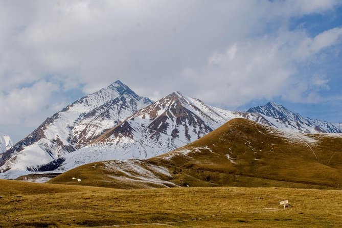 PRIVATE Day-Trip to Kazbegi (The most popular tour in Georgia) - Gergeti Trinity Church above Stephantsminda