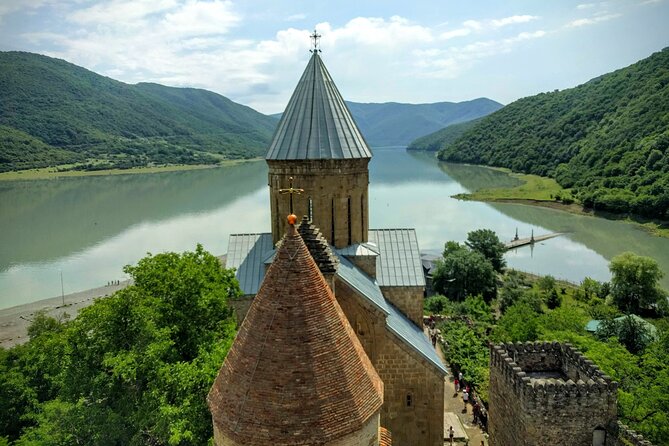 Private Kazbegi Tour: Gergeti, Ananuri & Scenic Views - Gergeti Trinity Church above Stepantsminda