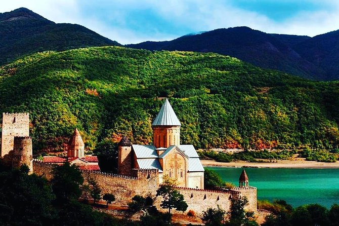 Private Tour Ananuri-Kazbegi-Gudauri - What the $119 price really covers