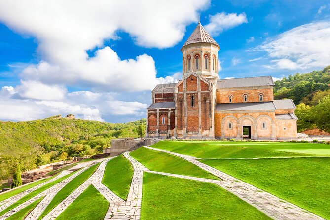 Private Tour From Tbilisi to Kakheti Sighnaghi with Wine Tasting - A full day in Georgia’s wine country