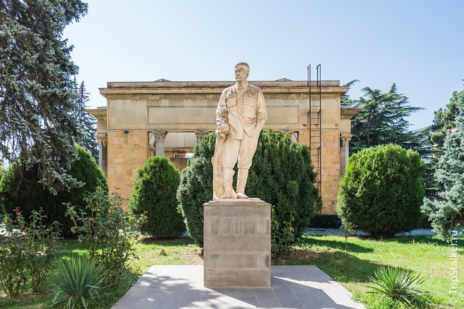 Private Tour to Mtskheta Stalin Museum Uplistsikhe Caves - Svetitskhoveli and Georgia’s sacred center