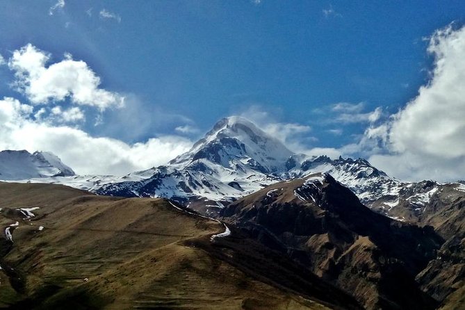 Tbilisi-Kazbegi Shared Transfer - Key points before you reserve