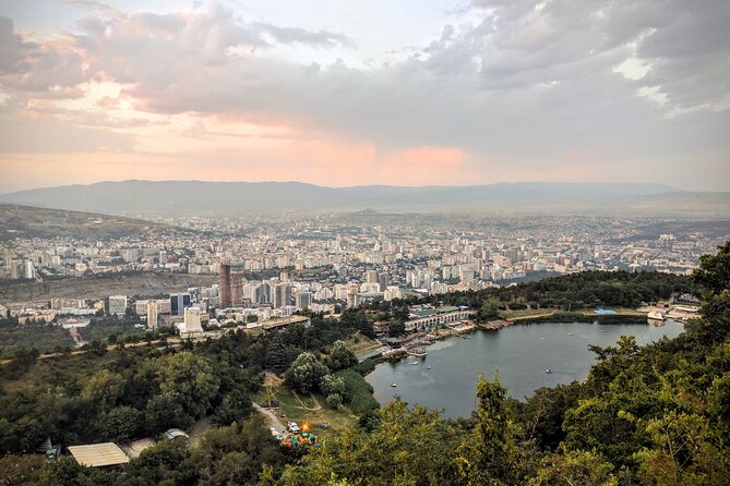 Tbilisi Lakes and Sightseeing tour - Key points to know before you book