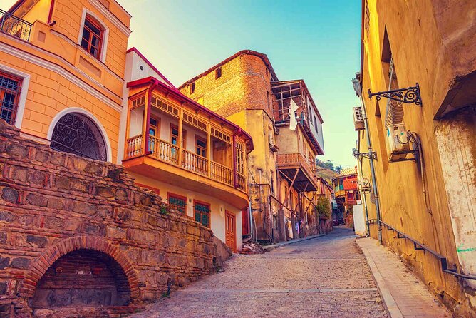 Transfer from Tbilisi Airport to Tbilisi - Why the delayed-flight support matters