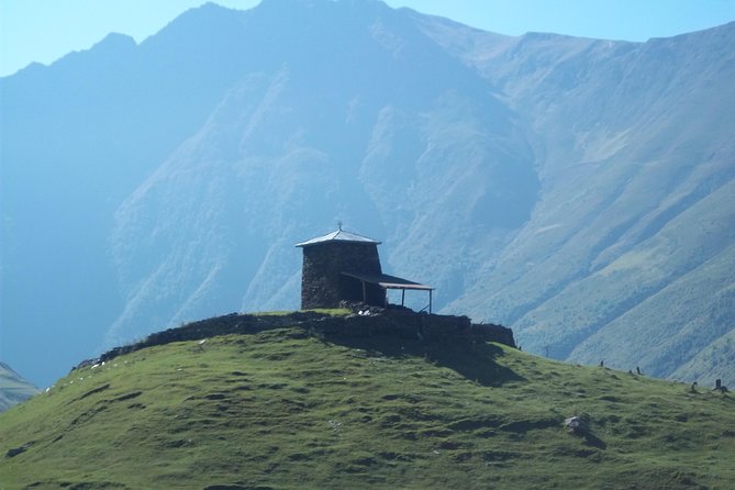 Trekking Tour from Tusheti to Khevsureti via Atsunta Pass - Day 3: Following the Pirikiti Alazani to Girevi