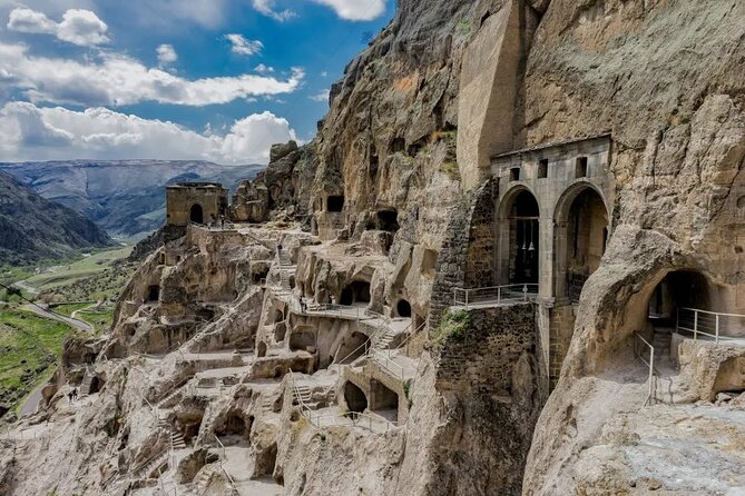 Vardzia, Rabati, and Borjomi Ancient Georgia Group Tour - Guides, languages, and the group atmosphere