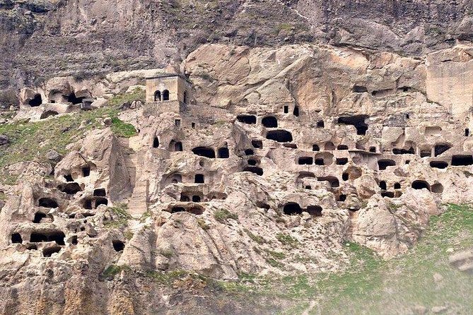 Vardzia - Rabati - Borjomi - Who should take this Georgian day trip?